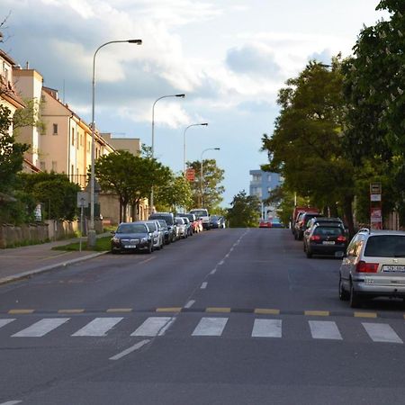 Appartamento Pravouhla Praga Esterno foto
