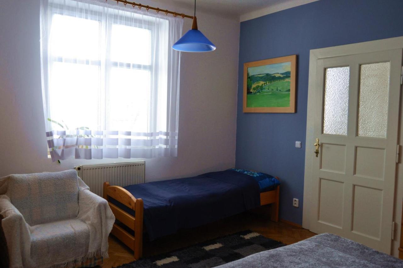 Appartamento Pravouhla Praga Esterno foto