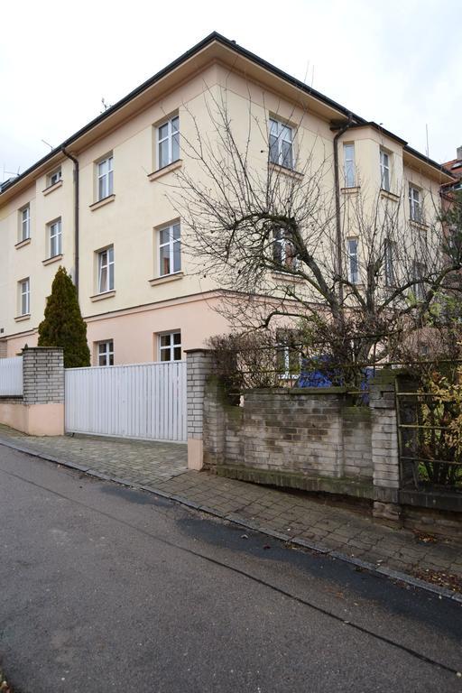 Appartamento Pravouhla Praga Esterno foto